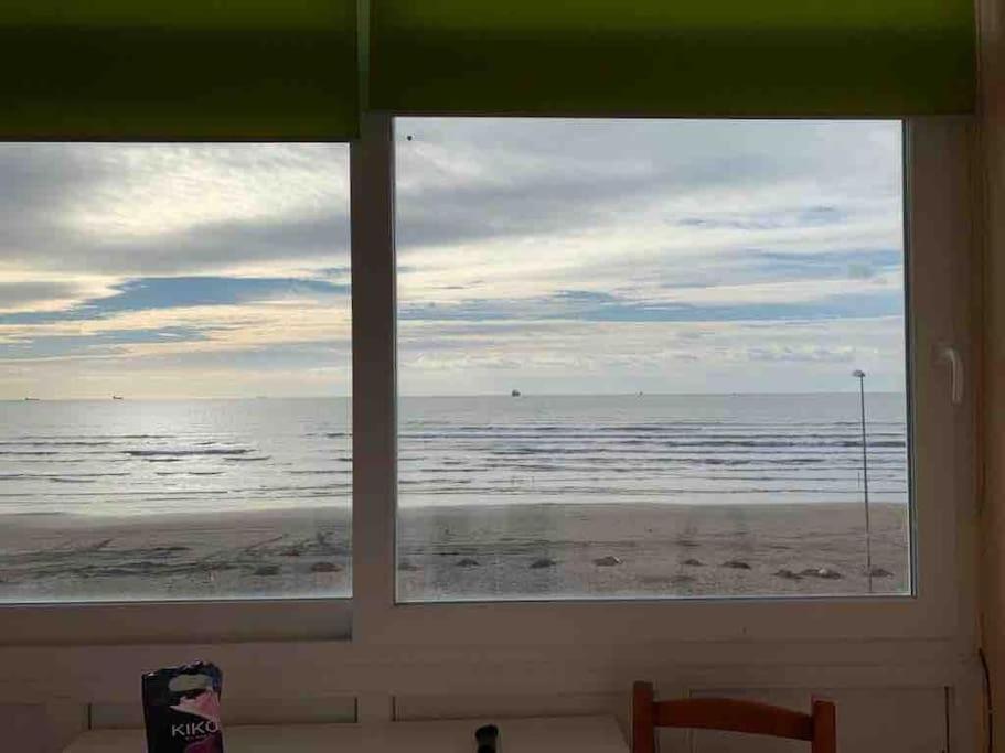 Beautiful Sea View Apartment Dıraç Dış mekan fotoğraf